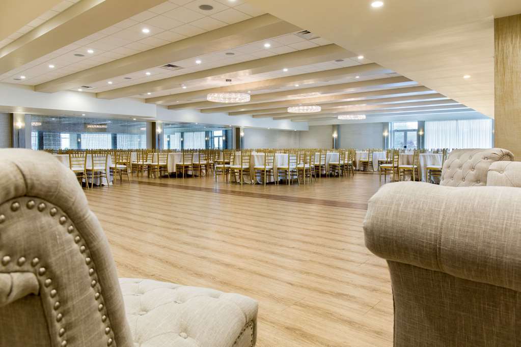 Wyndham Newport Hotel Мидлтаун Удобства фото